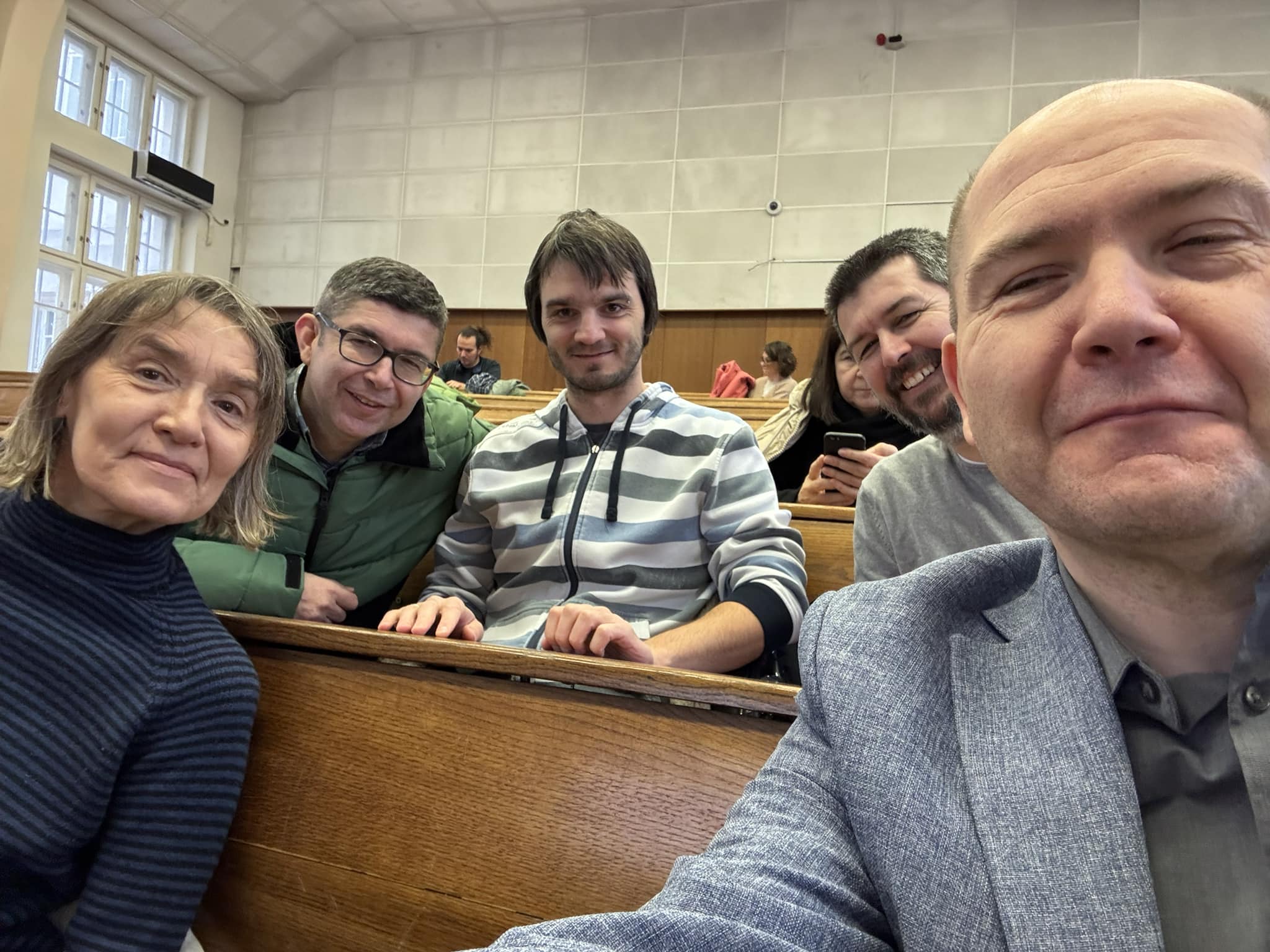 Антун на Физичком факултету